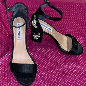 Steve Madden floral chunky heels